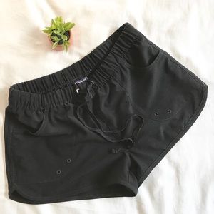 Patagonia | Black Shortie Board Swim Shorts